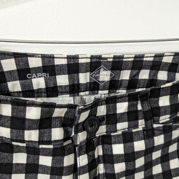 St Johns Bay Crop Pants Size 4 Black & White Plaid Checked - Picture 3 of 7